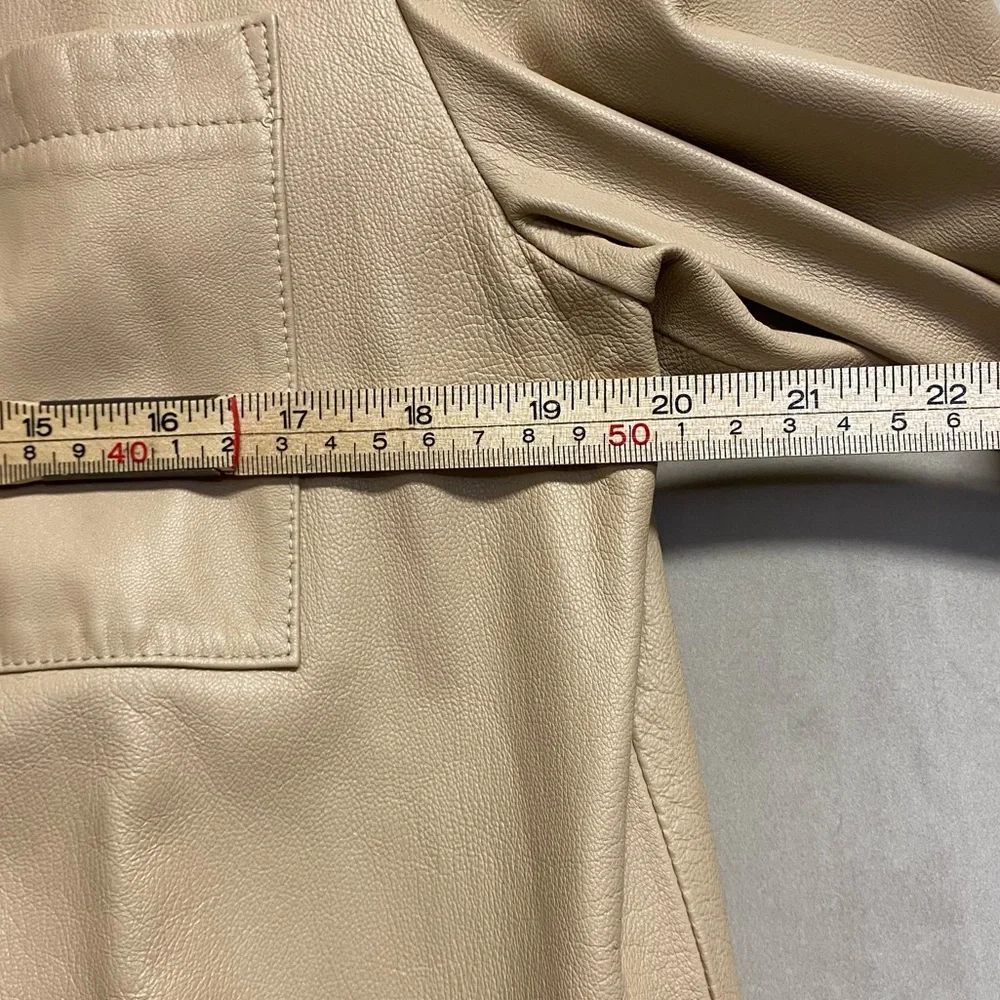 St. John Sport Marie Gray Women’s Jacket Medium 100% Leather Luxury Neutral